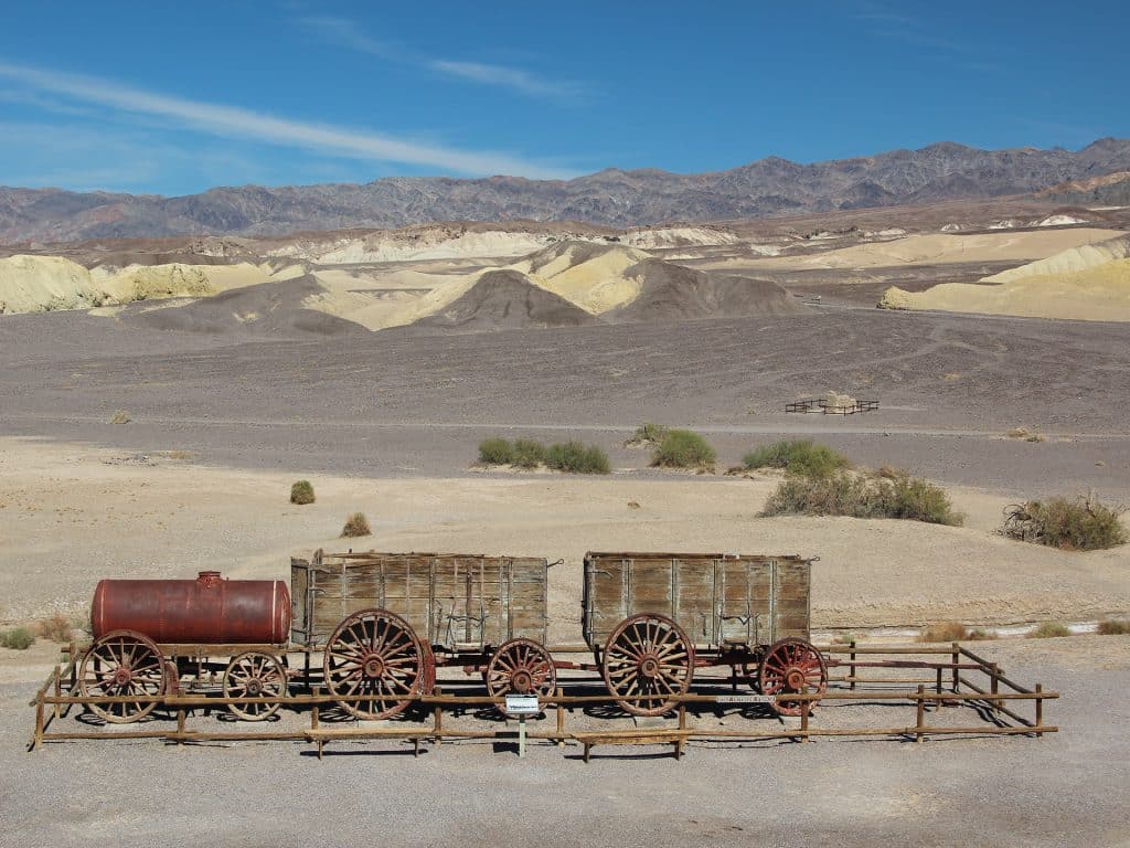 wagons-death-valley-borax-visite-tour-guidé-las-vegas-aventures