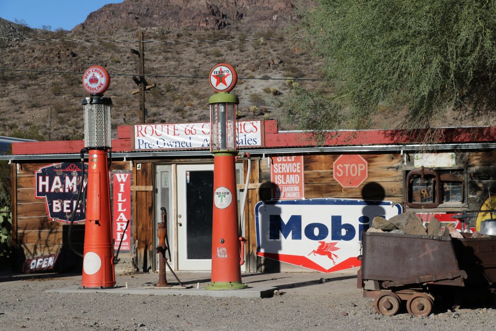 oatman-station-service-route-66