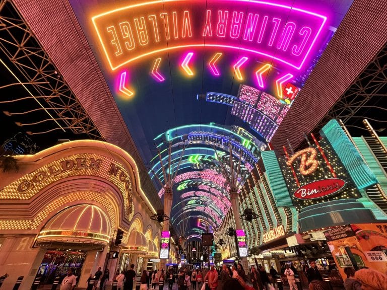 Downtown Fremont - Visite en français Las Vegas Aventures