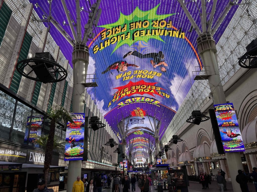 Fremont Street - Visite en français Las Vegas Aventures