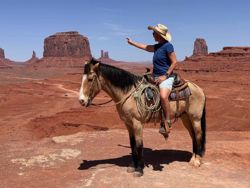 cavaliere-monument-valley-arizona-visite-las-vegas-aventures