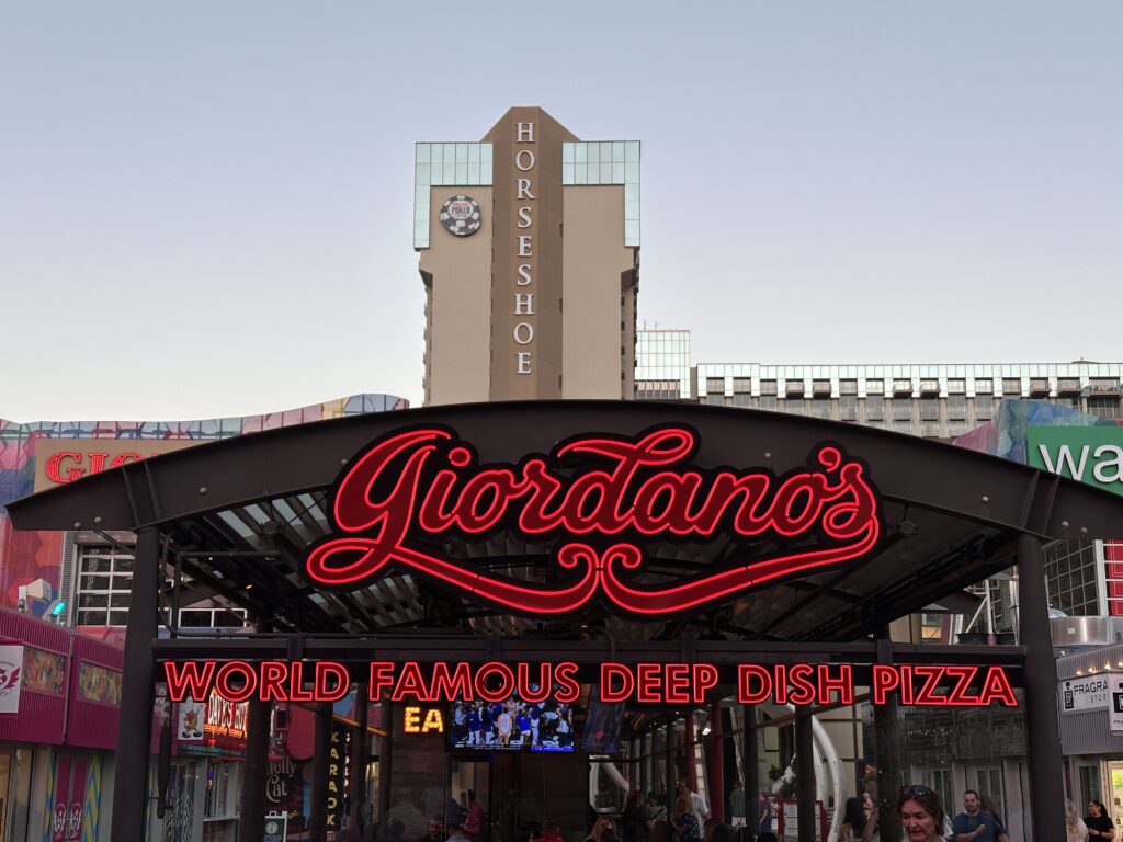 facade-restaurant-giordanos