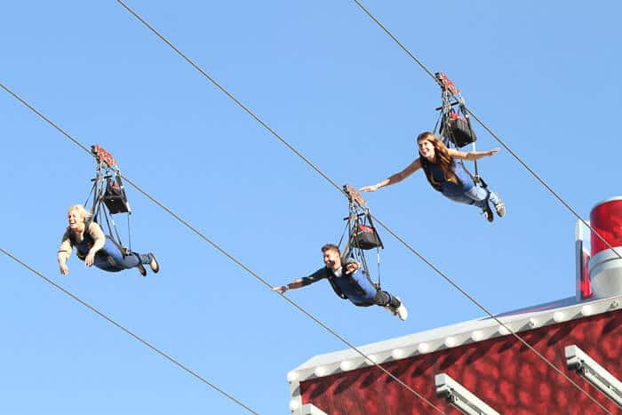 tyrolienne-slotzilla-fremont-street-las-vegas