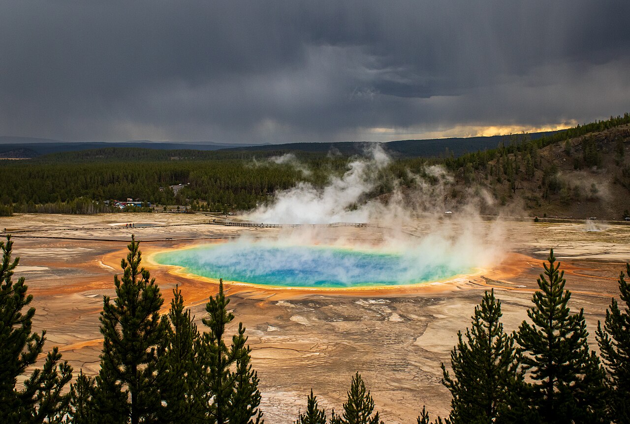Grand Prismatic Spring
